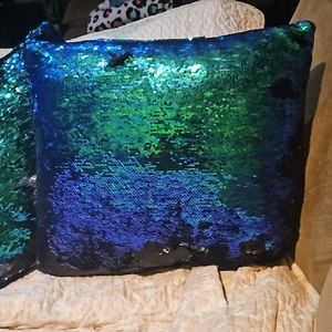 Pillows color changing blue green black silver